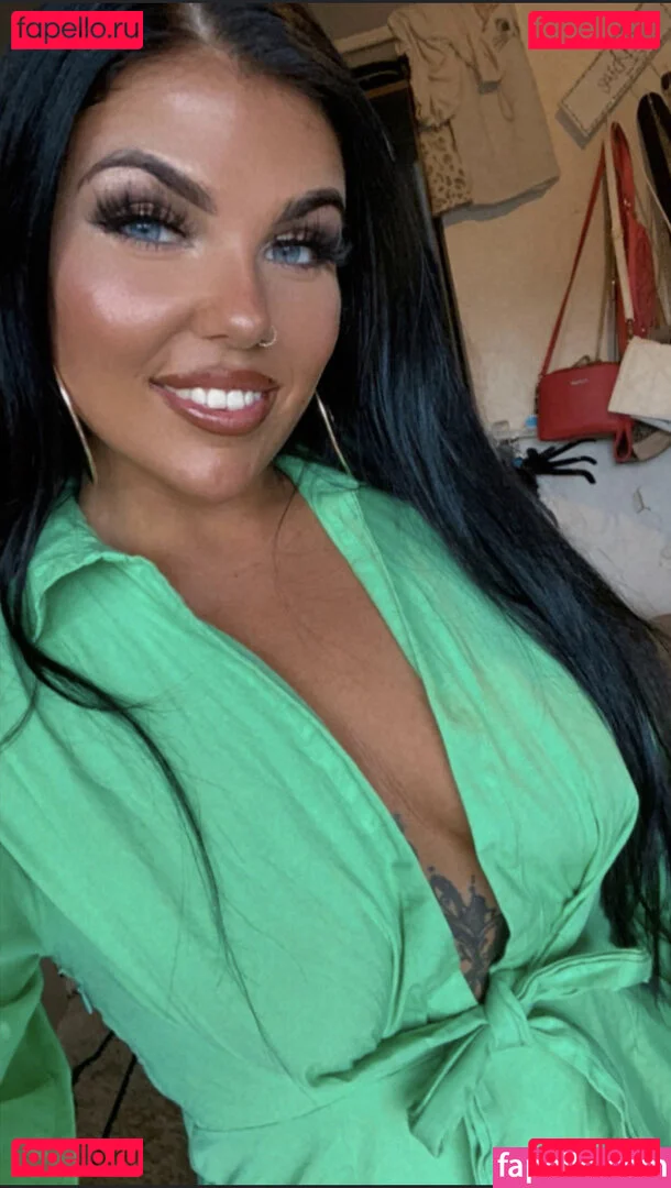 Carlisle Onlyfans Photo Gallery 