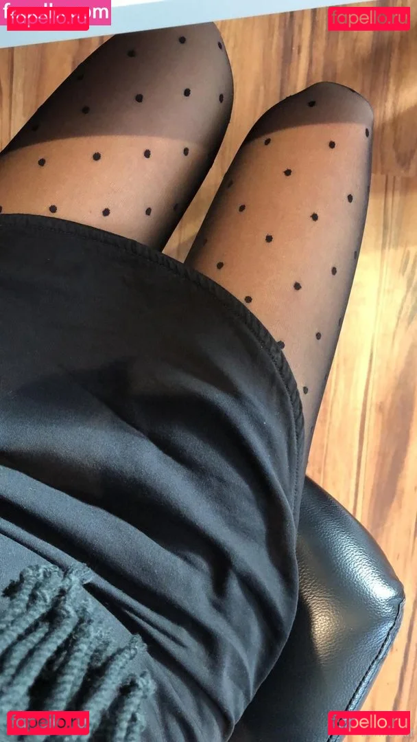 Luana SG Onlyfans Photo Gallery 