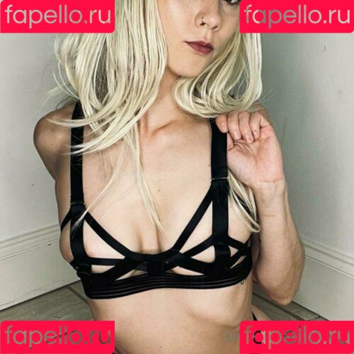 ayumii Onlyfans Photo Gallery 