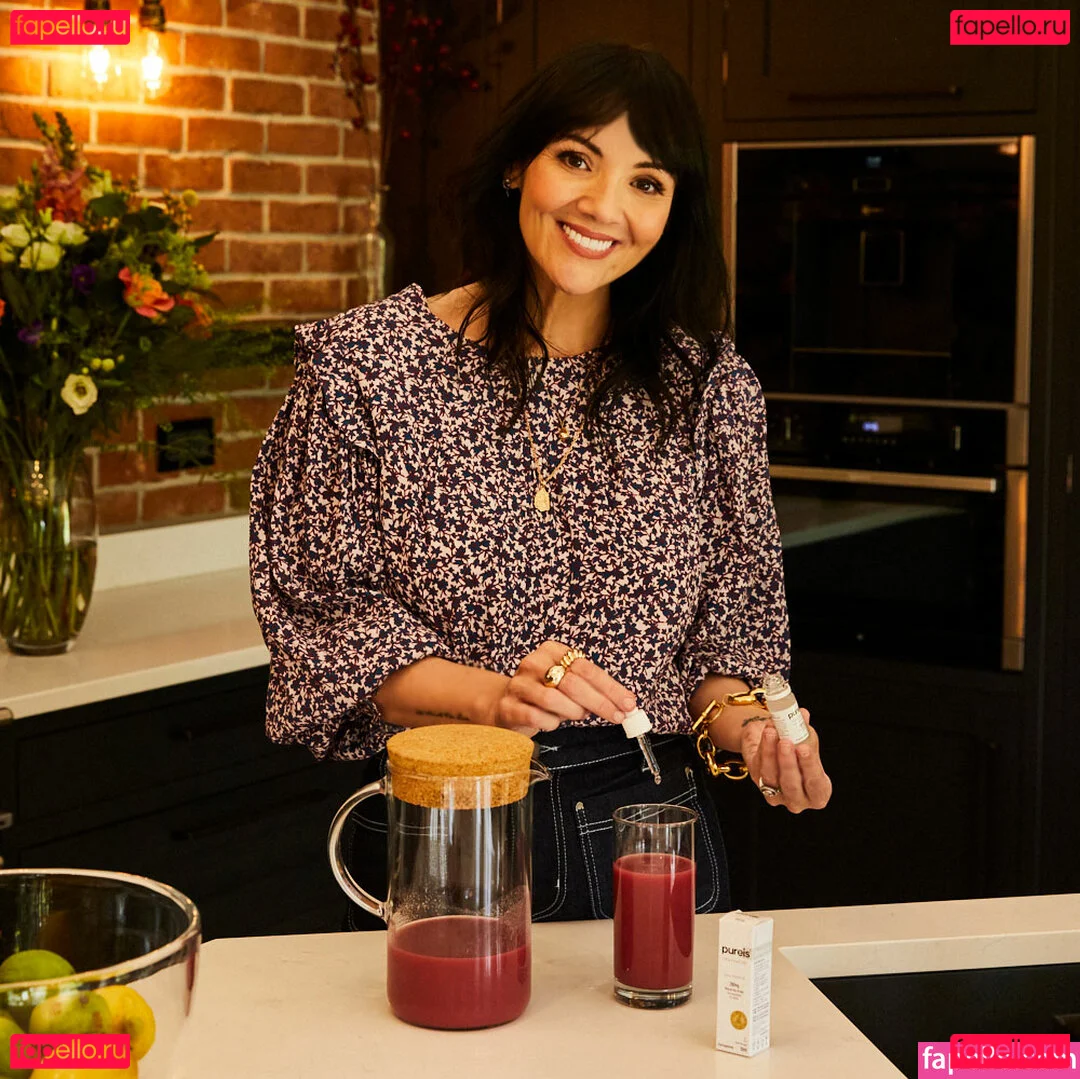 Martine McCutcheon Onlyfans Photo Gallery 