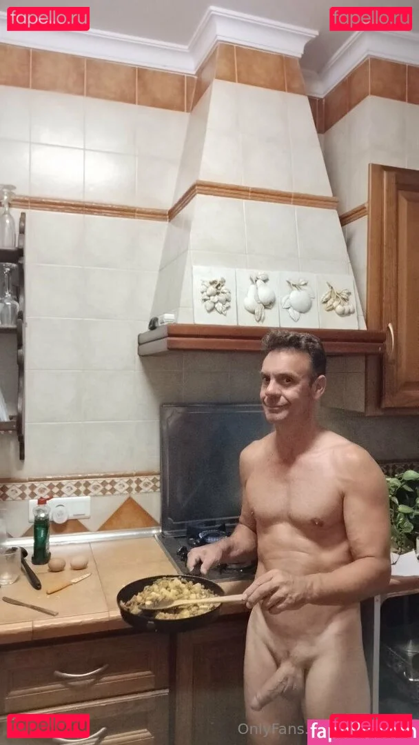 papi_xxx Onlyfans Photo Gallery 