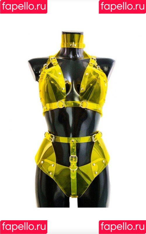 Full Frontal Nudity Onlyfans Photo Gallery 