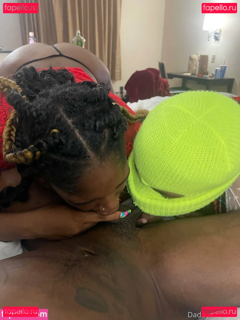 siryoga Onlyfans Photo Gallery 