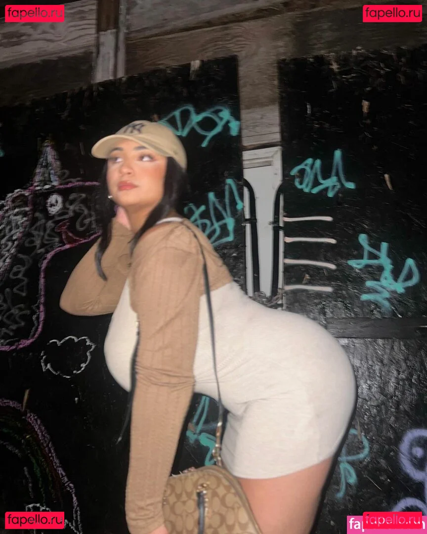 Taylor Loving Onlyfans Photo Gallery 