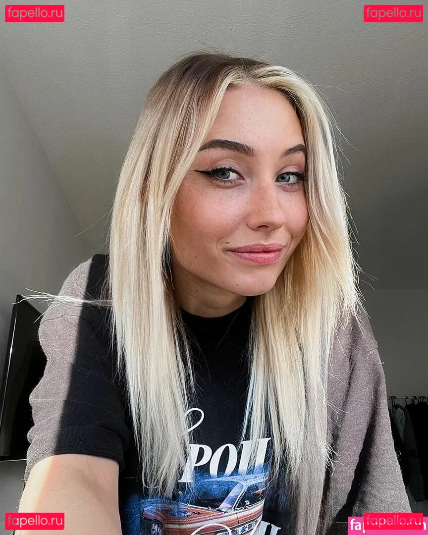 veylaneey Onlyfans Photo Gallery 