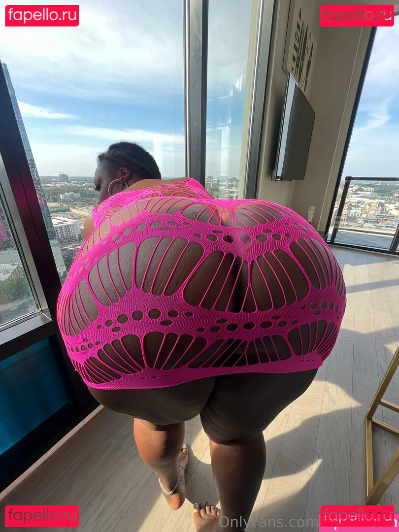 freethixen Onlyfans Photo Gallery 