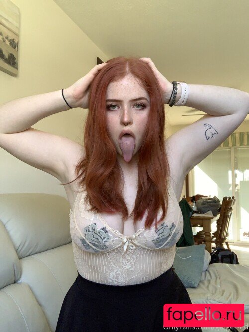 therealkyliepage Onlyfans Photo Gallery 