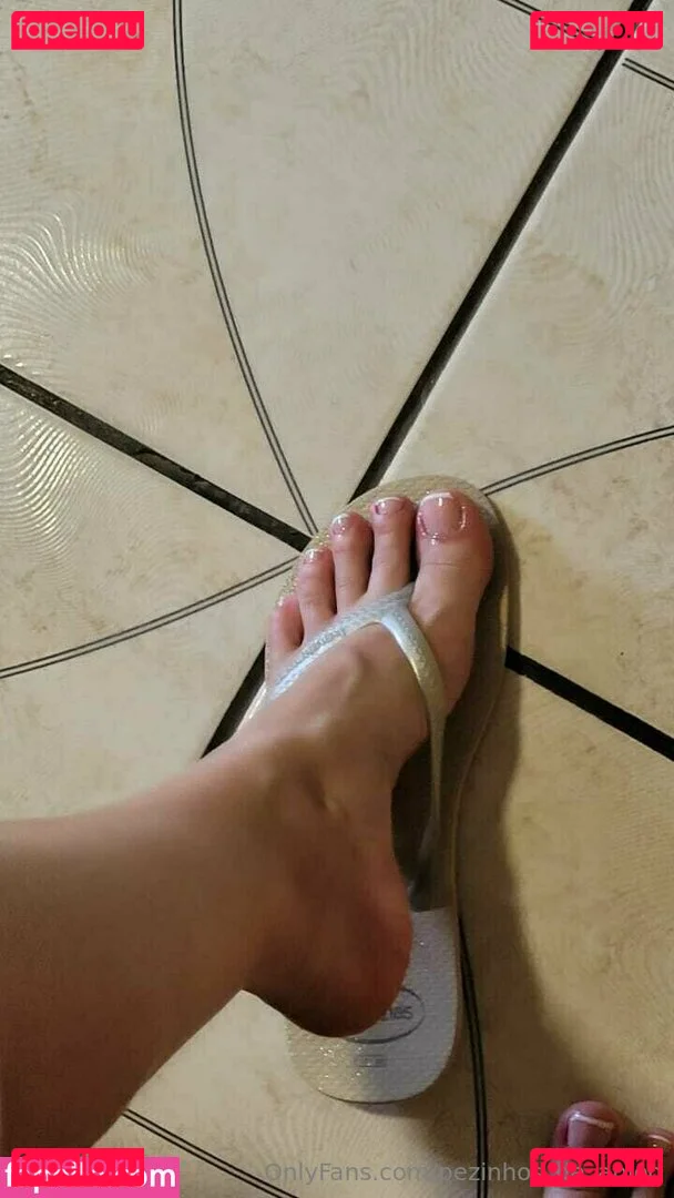 pezinhos_de_anjoo Onlyfans Photo Gallery 