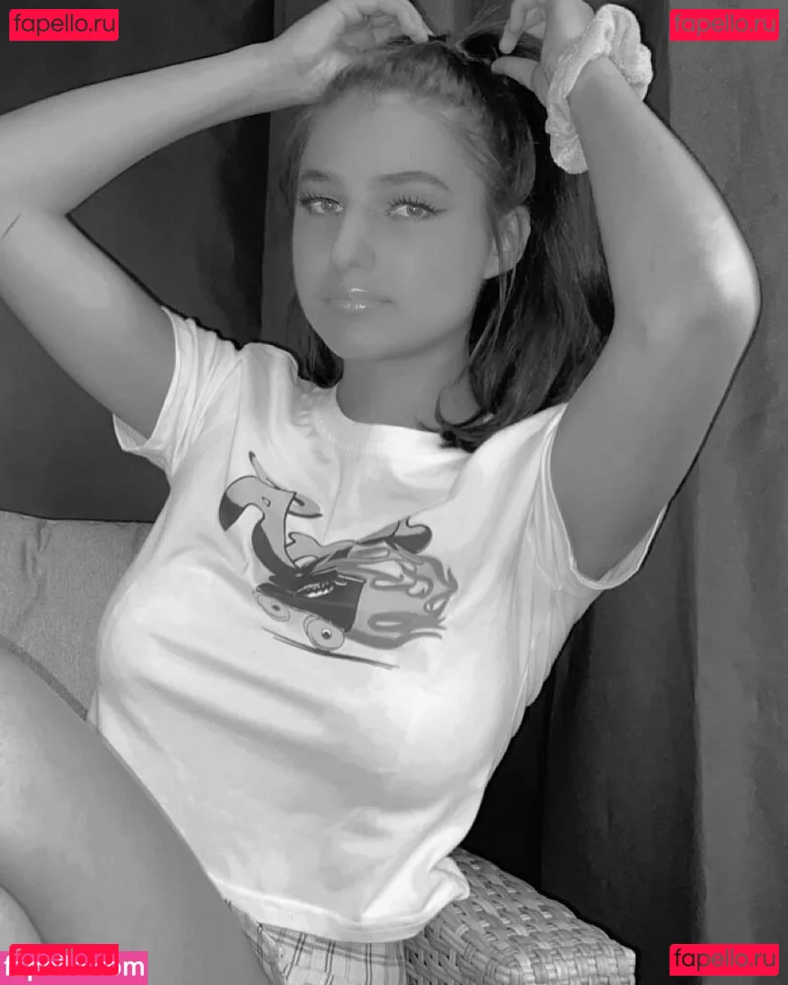 Emizzillo Onlyfans Photo Gallery 