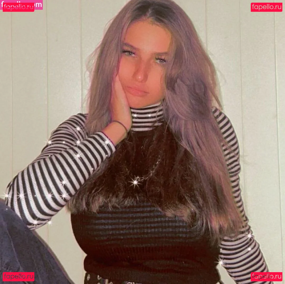 Emizzillo Onlyfans Photo Gallery 