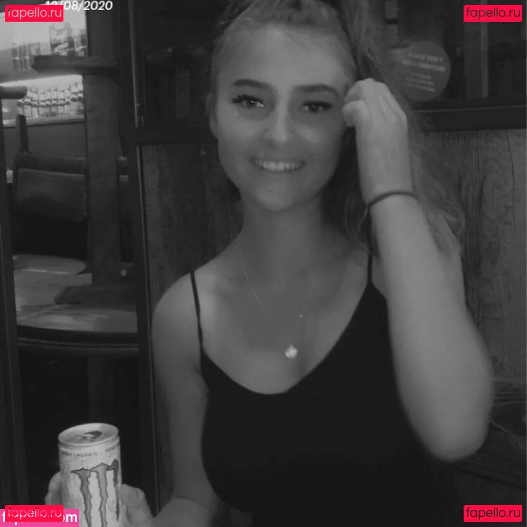 Emizzillo Onlyfans Photo Gallery 