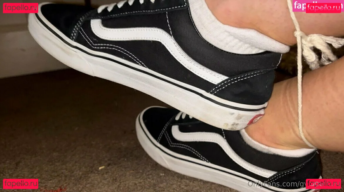 gymfeetgirl Onlyfans Photo Gallery 