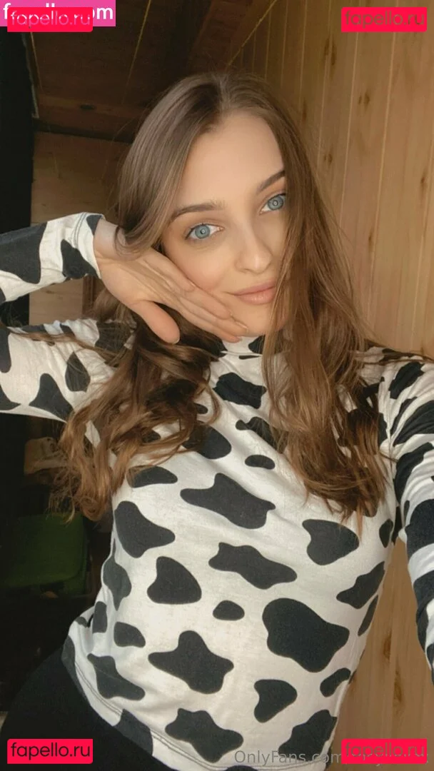 rosyxoxox Onlyfans Photo Gallery 