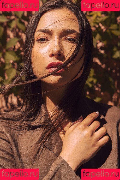 Nikol Beylik Onlyfans Photo Gallery 