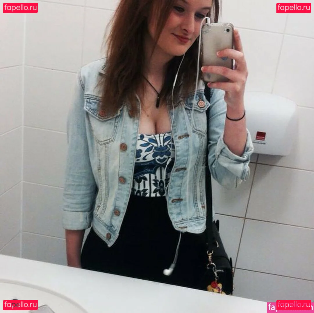 Kim Centamore Onlyfans Photo Gallery 