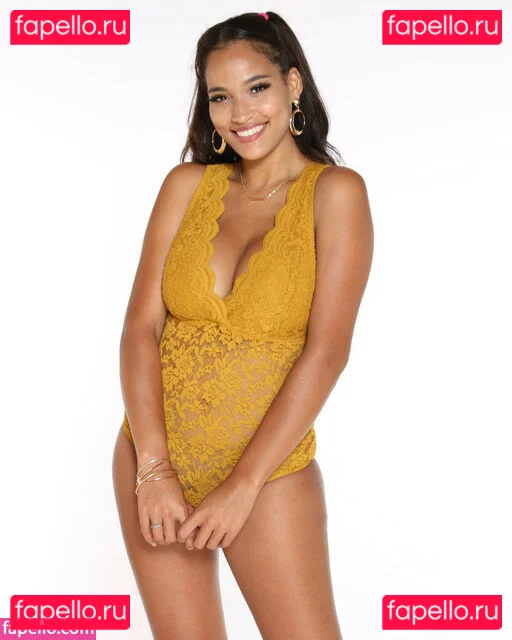 Jinna Cabrera Onlyfans Photo Gallery 