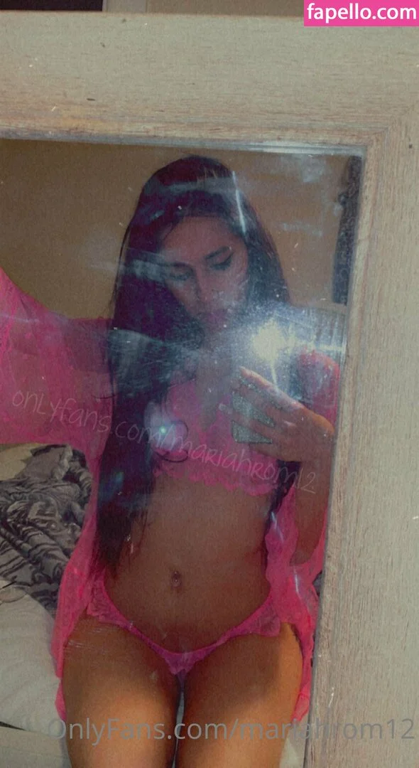 mariahrom12 Onlyfans Photo Gallery 