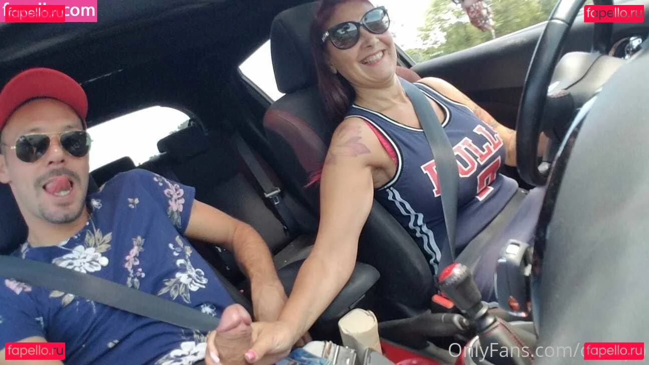 carolpb Onlyfans Photo Gallery 