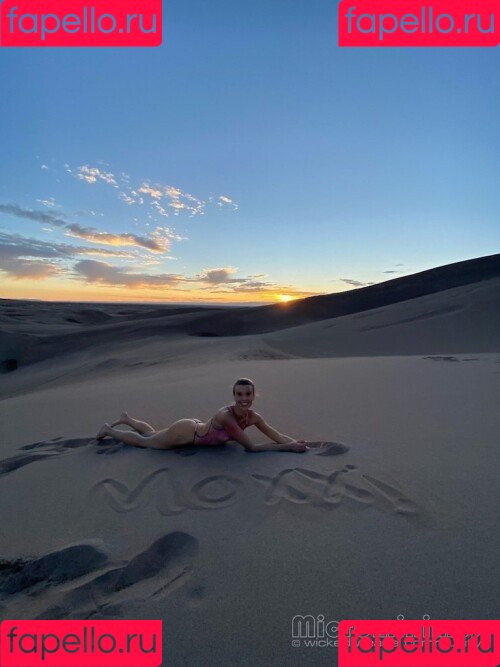 Love_Moxxi Onlyfans Photo Gallery 