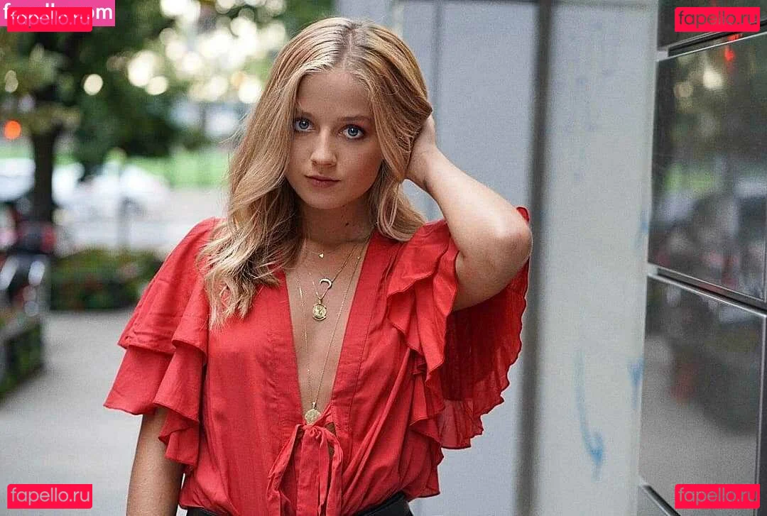 Jackie Evancho Onlyfans Photo Gallery 
