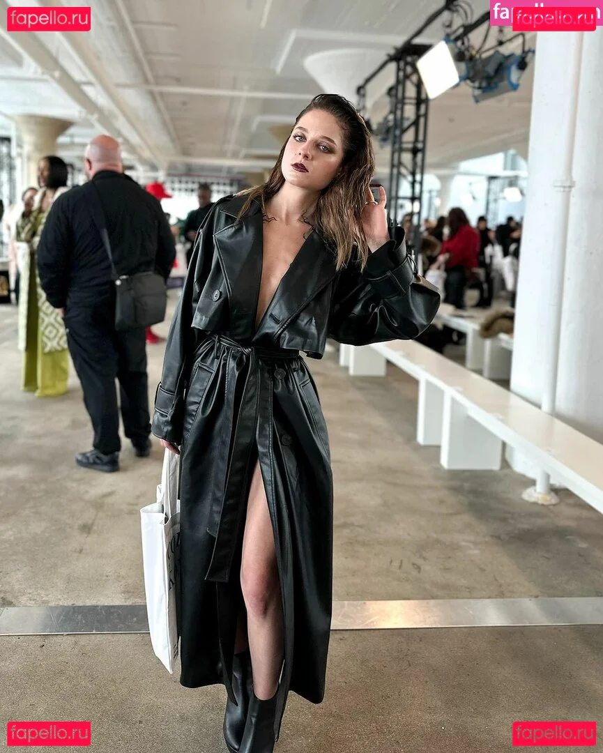 Jackie Evancho Onlyfans Photo Gallery 