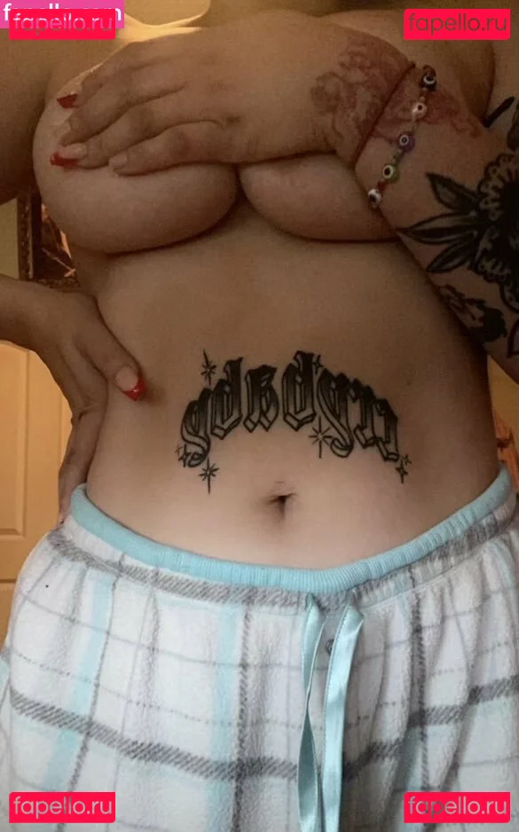 Getabaghoe Onlyfans Photo Gallery 