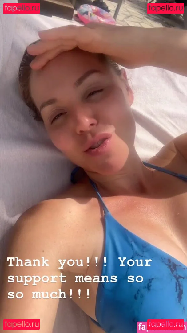 Stephanie Waring Onlyfans Photo Gallery 