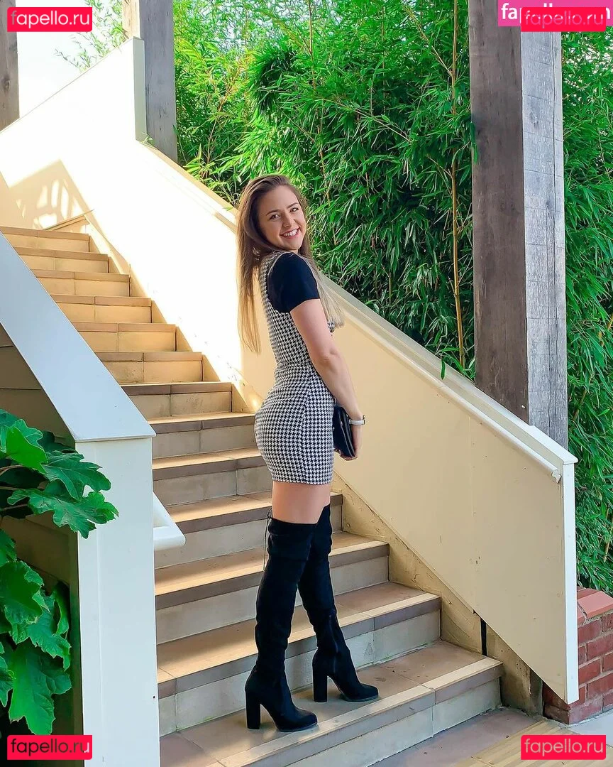 Jazzybum Onlyfans Photo Gallery 