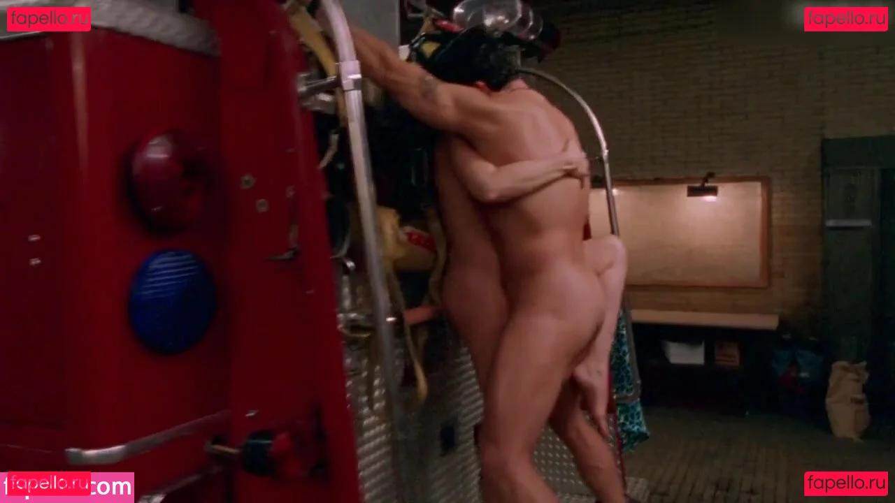 Kim Cattrall Onlyfans Photo Gallery 