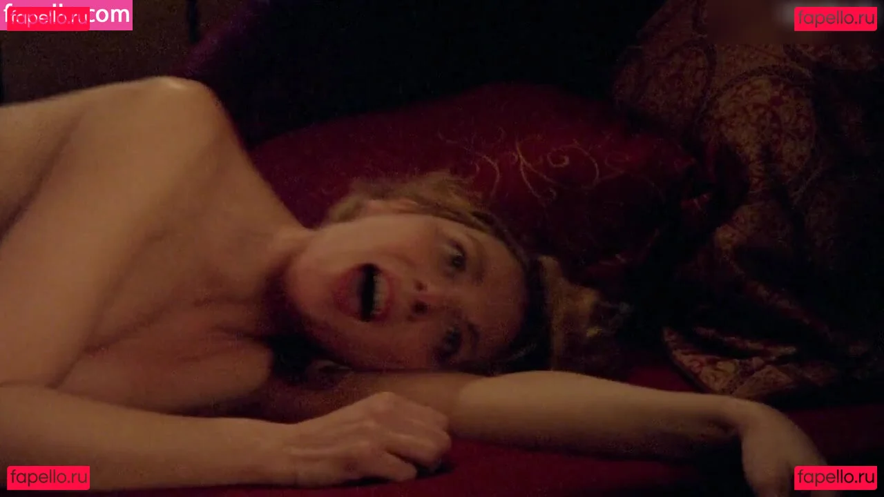 Kim Cattrall Onlyfans Photo Gallery 