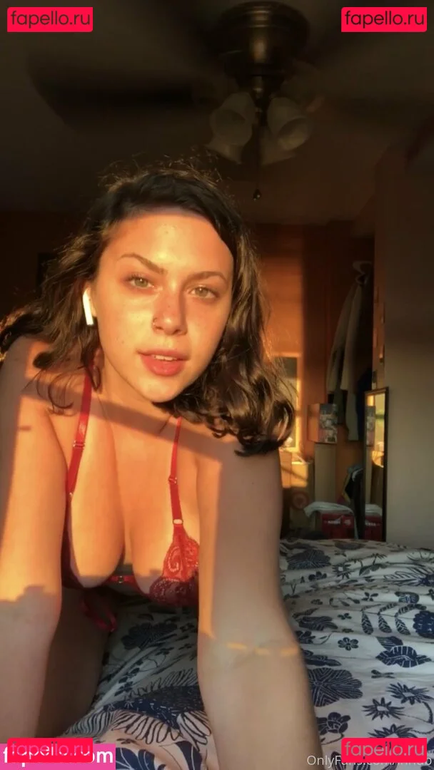 innub Onlyfans Photo Gallery 