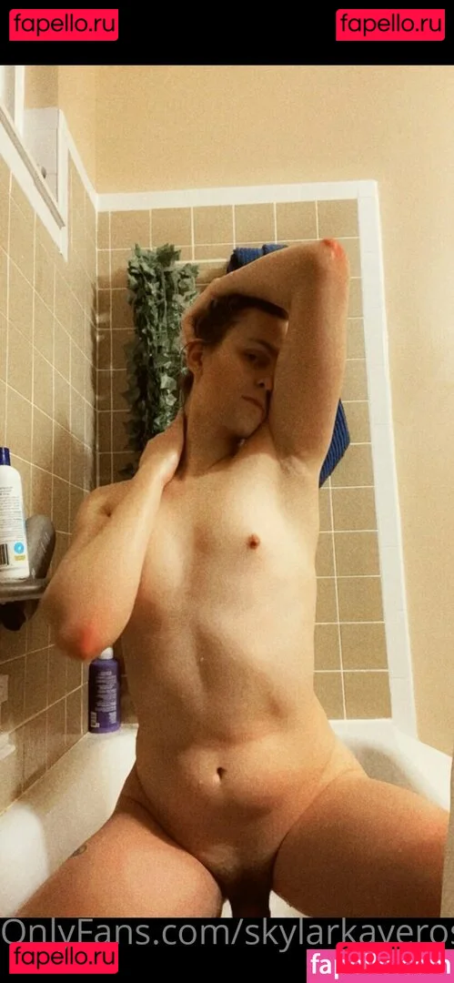 skylarkayerose Onlyfans Photo Gallery 