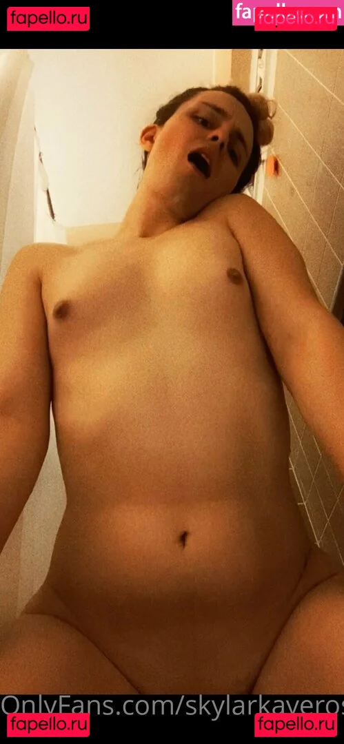 skylarkayerose Onlyfans Photo Gallery 