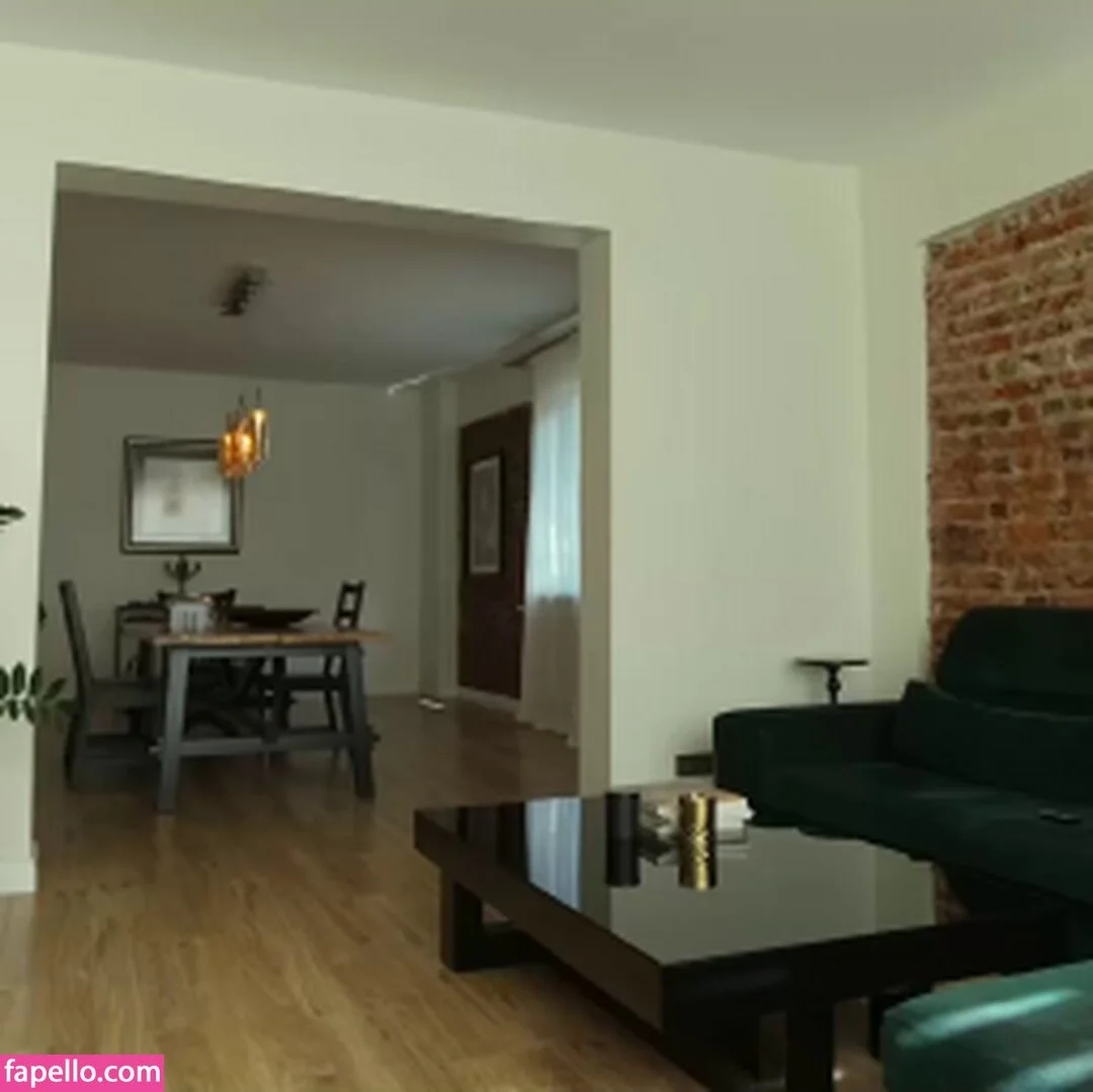 kriss0leoo Onlyfans Photo Gallery 