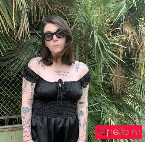 Ready To Glare Onlyfans Photo Gallery 