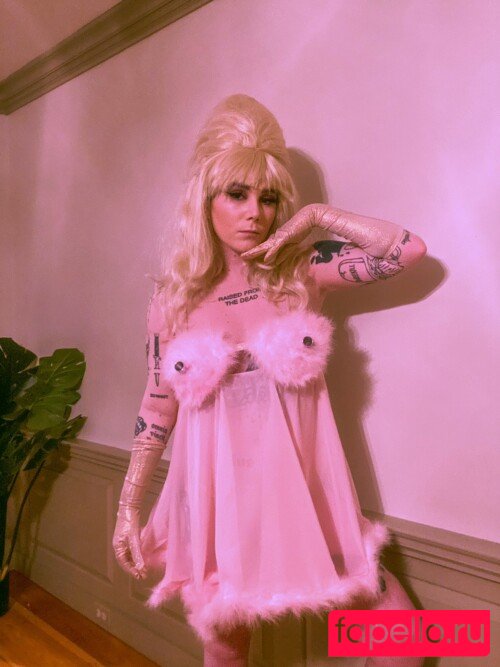 Ready To Glare Onlyfans Photo Gallery 