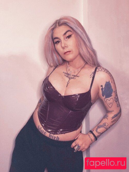 Ready To Glare Onlyfans Photo Gallery 