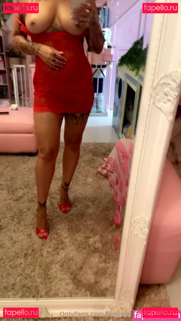 brb_kn Onlyfans Photo Gallery 