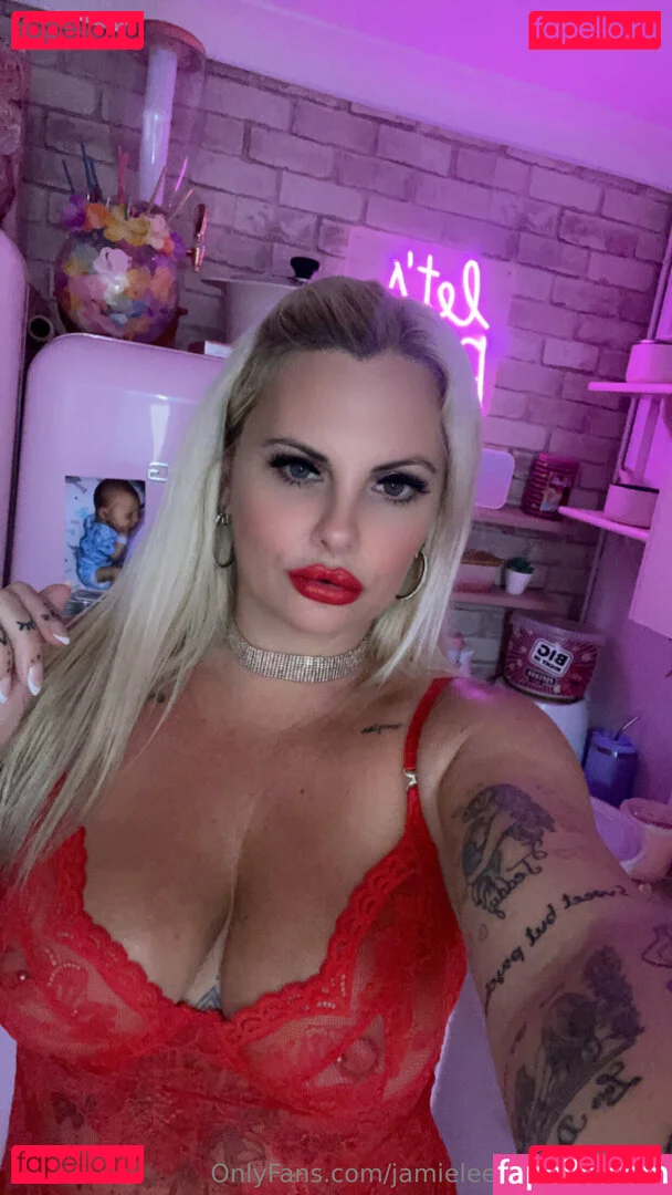 brb_kn Onlyfans Photo Gallery 