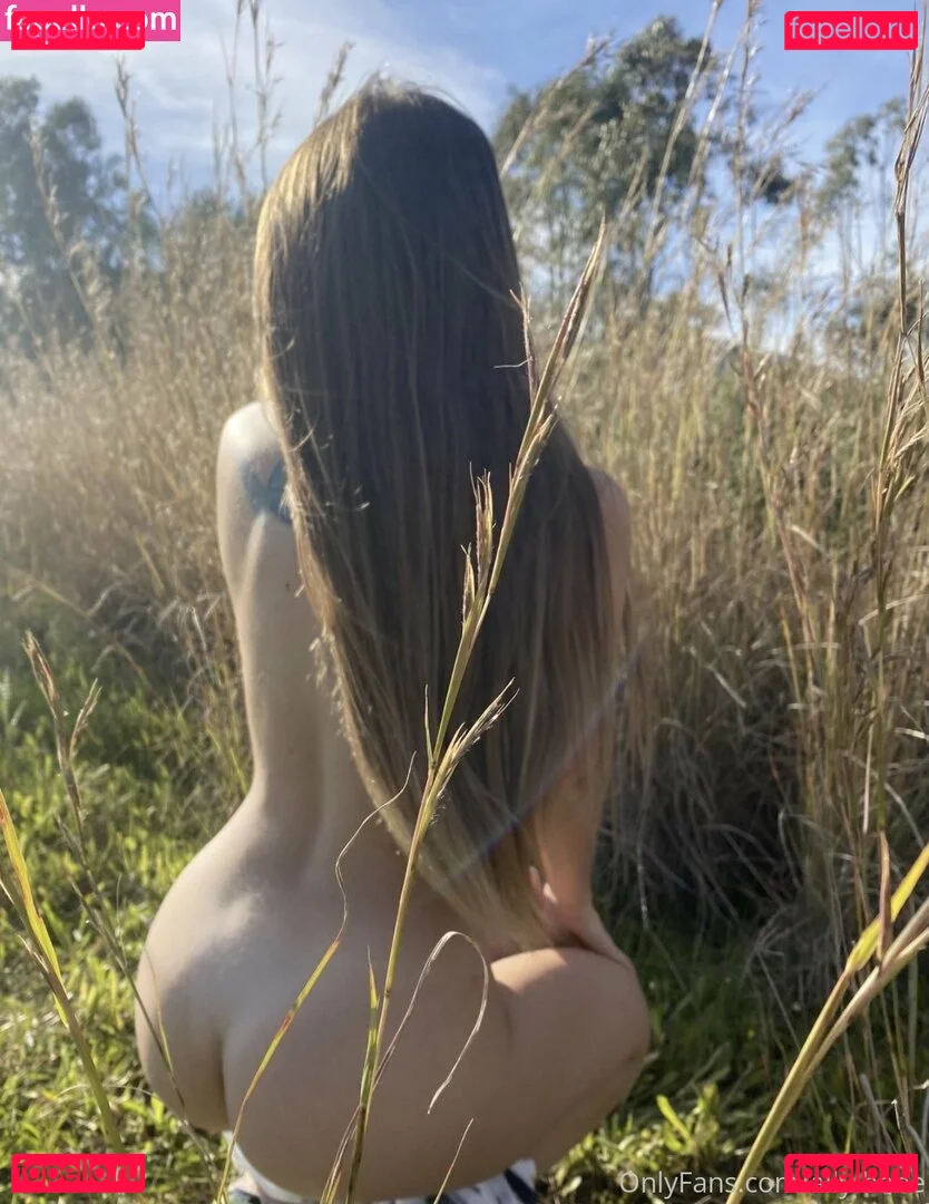 ally-babe Onlyfans Photo Gallery 