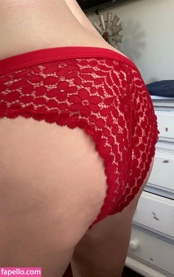 Salsa Nanny Onlyfans Photo Gallery 