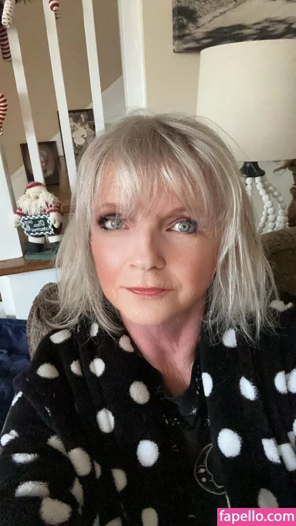 Salsa Nanny Onlyfans Photo Gallery 