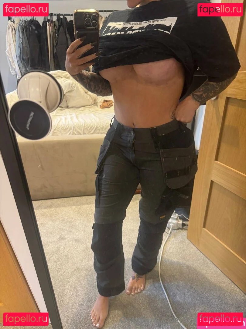 inkedbitchhh Onlyfans Photo Gallery 