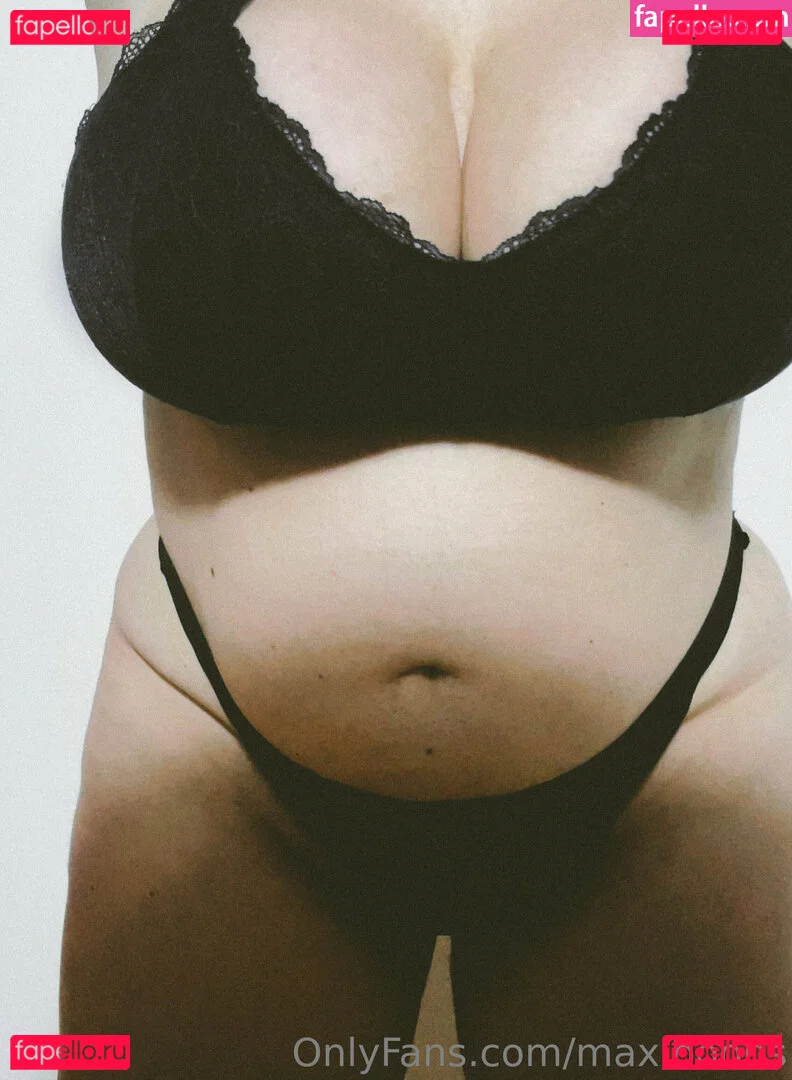 maxiboobs Onlyfans Photo Gallery 