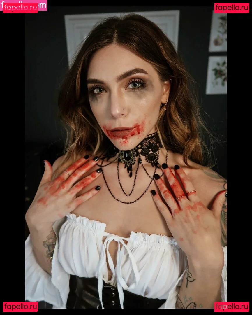 Vavandvoa Onlyfans Photo Gallery 