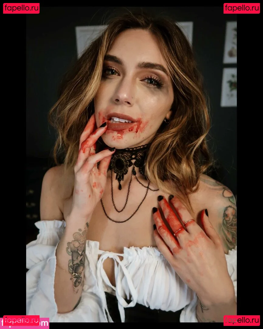 Vavandvoa Onlyfans Photo Gallery 