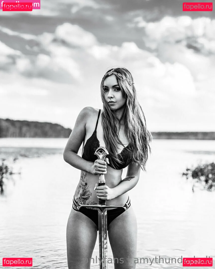 amythunderbolt Onlyfans Photo Gallery 