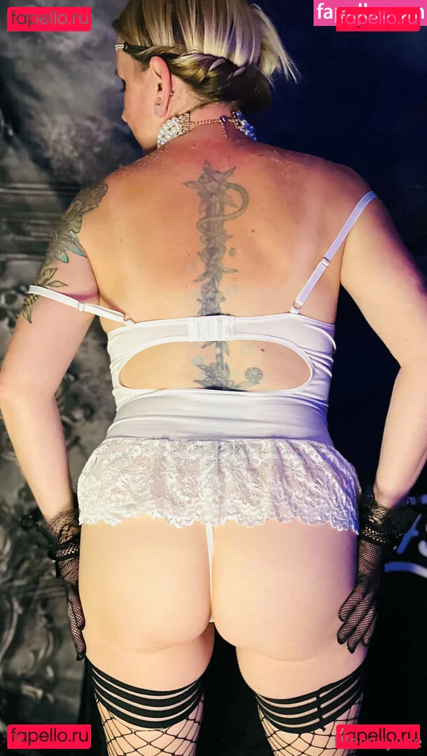 Thesexyvee Onlyfans Photo Gallery 