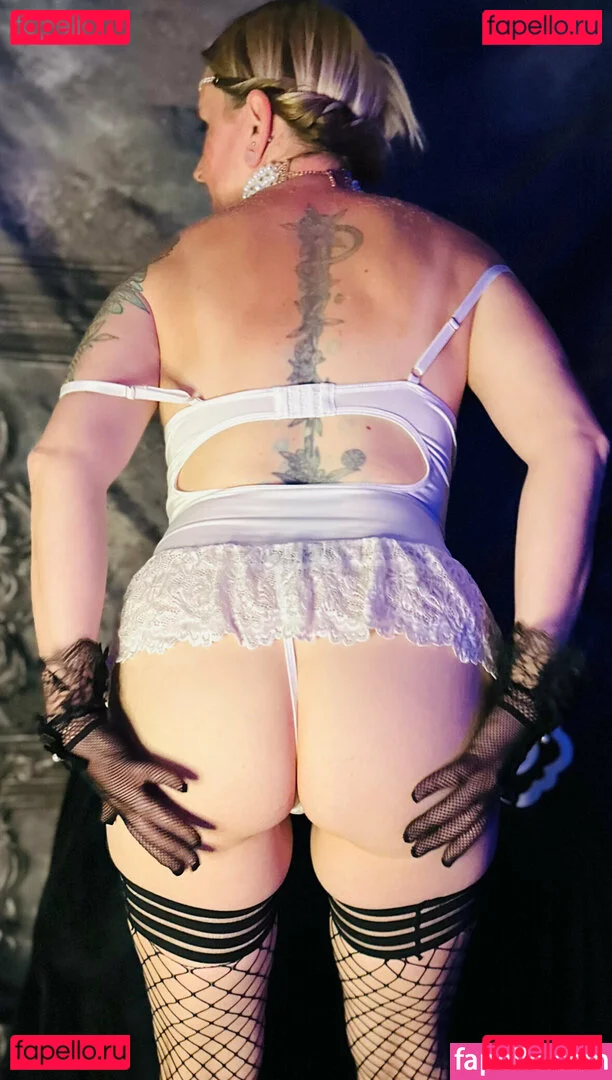 Thesexyvee Onlyfans Photo Gallery 