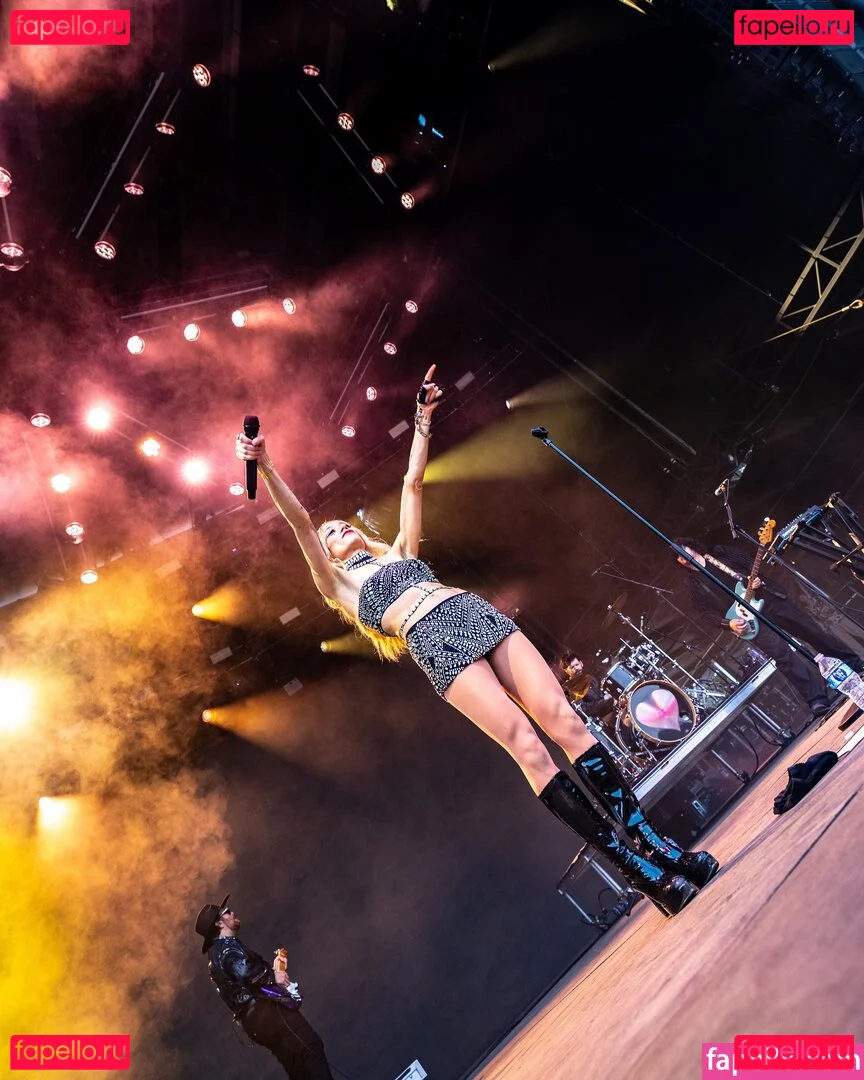 Michelle Joy Onlyfans Photo Gallery 